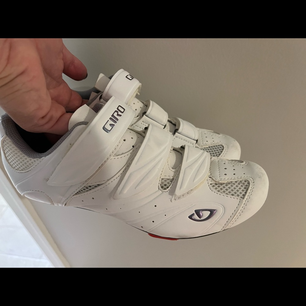 Giro spinning shoes never used